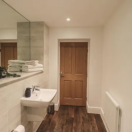 The Wilfred Stone Cross Mansion Lägenhet *