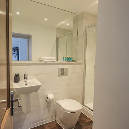 The Wilfred Stone Cross Mansion Apartmán *