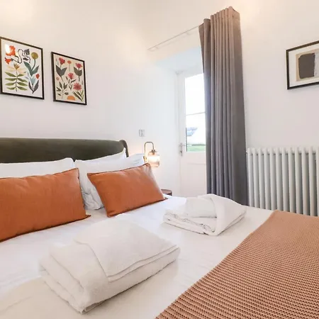 The Wilfred Stone Cross Mansion Apartmán